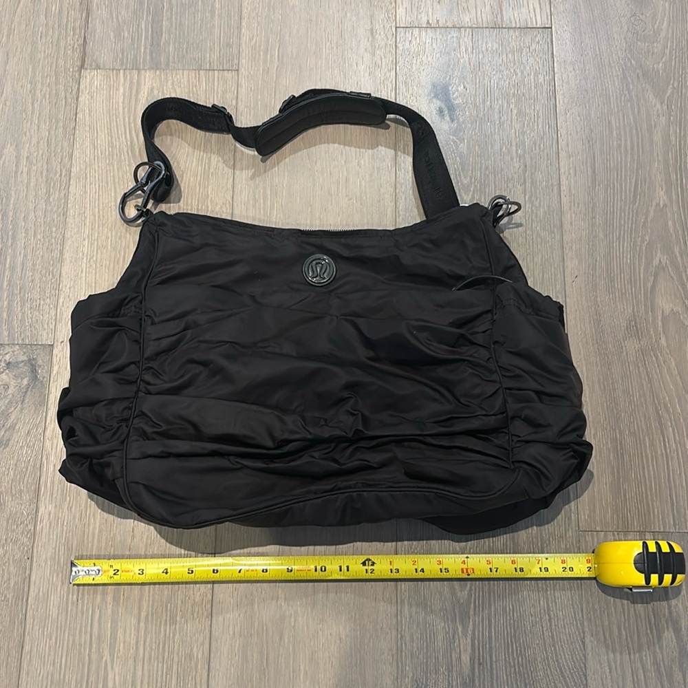 Lululemon Tote